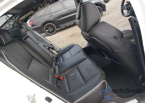 2018 Acura Tlx Tech Pkg z USA, uszkodzony, nr VIN 19UUB2F5XJA011255